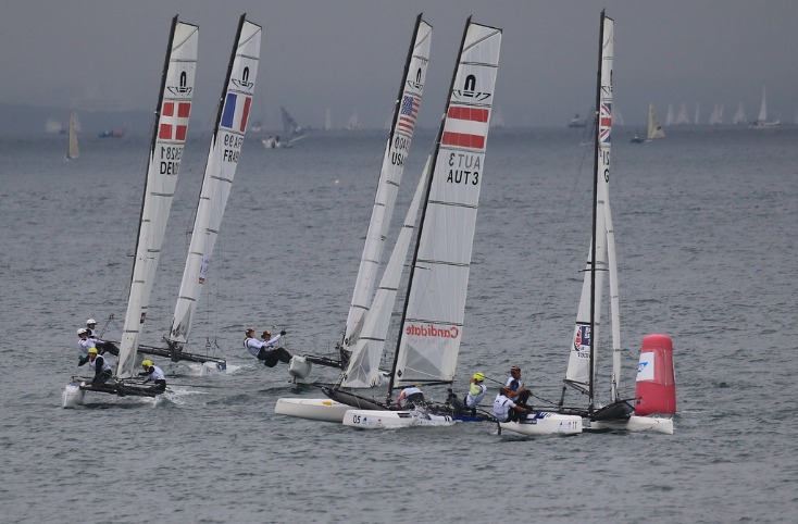 国足,连遭三连败,不敌澳大利,世界杯投注,2026世界杯,投注策略,赔率分析,体育博彩