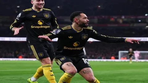 “小法执教豪门之路漫漫，加盟米兰双雄或步莫塔后尘”